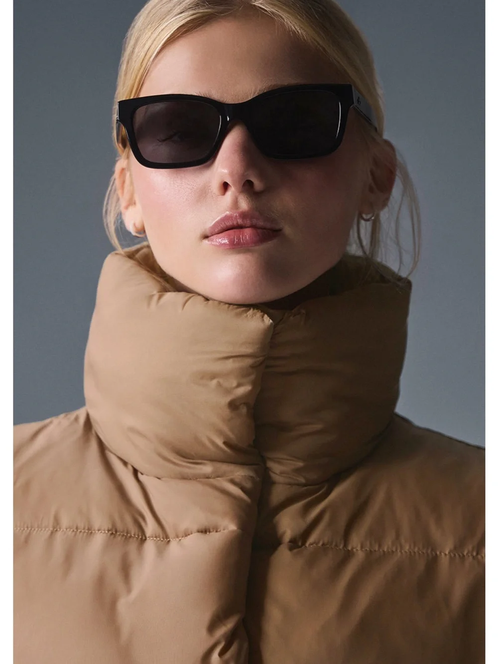 NWT ALO Yoga Extreme Cropped Gold Rush Puffer Vest